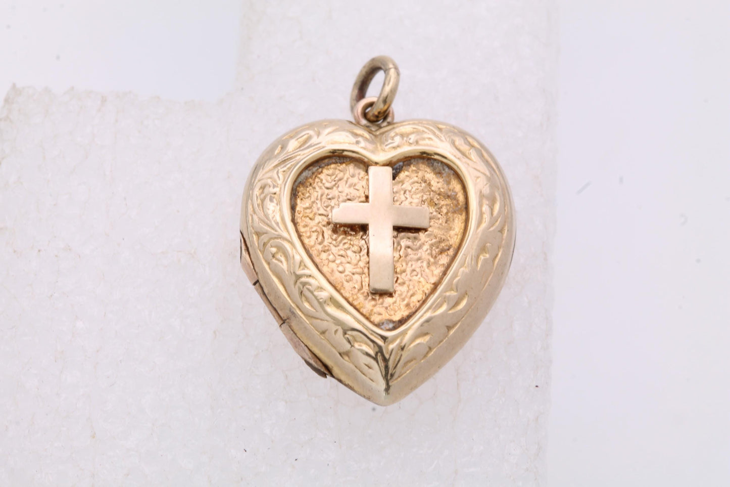 Vintage 9ct Gold Heart Locket | Cross Motif | Double Keepsake | c.1970