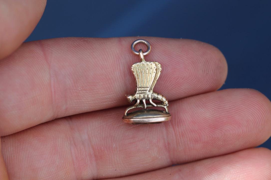 Antique Victorian 15ct Gold Pendant Citrine Intaglio | Moth & "DELUSION"