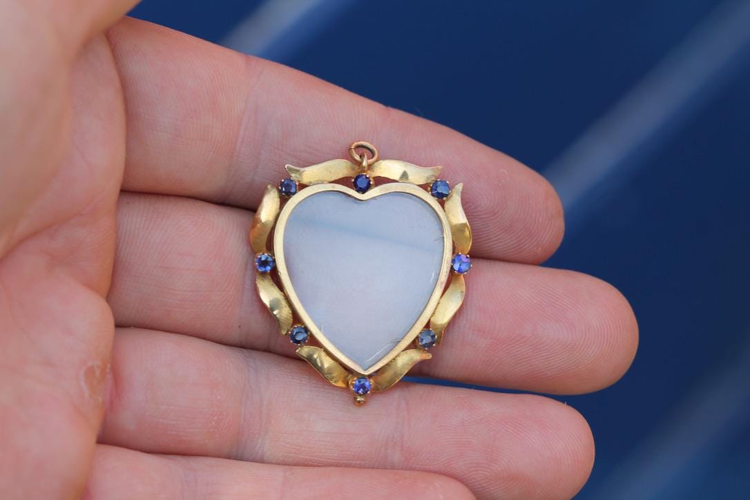 Vintage 9ct Gold Heart Pendant | Blue Paste Stones | Removable Glass Keepsake | c.1960