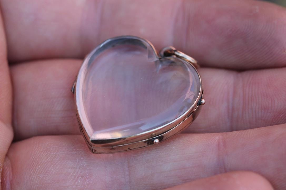 Antique 9ct Gold Heart Shaker Locket | Glass Locket | Victorian