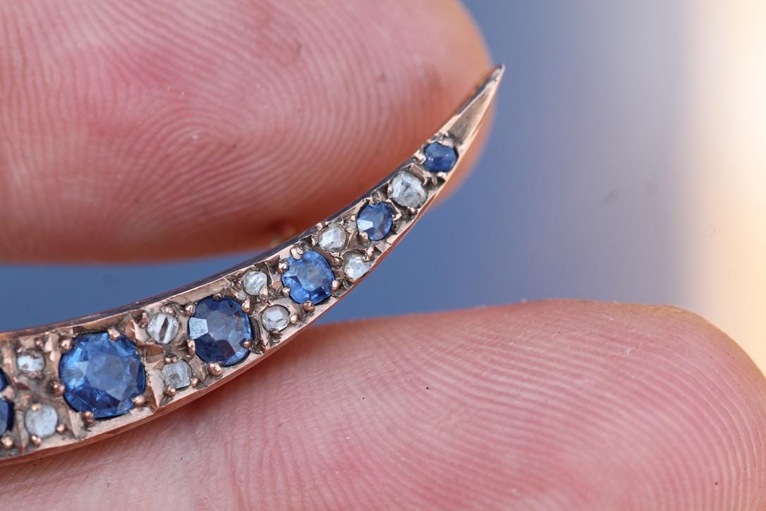 Edwardian 15ct Gold Crescent Brooch | Old Cut Sapphires & Diamonds | 1.02cts