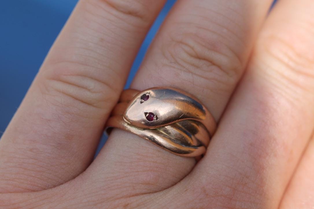 Antique 9ct Gold Snake Ring | Ruby Eyes | 1914