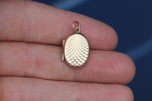 Vintage 9ct Gold Locket | Art Deco Sunburst Design
