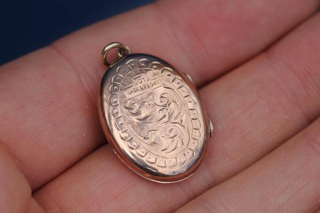 Antique 9ct Rose Gold Locket | Floral Chasing Front & Back | Edwardian