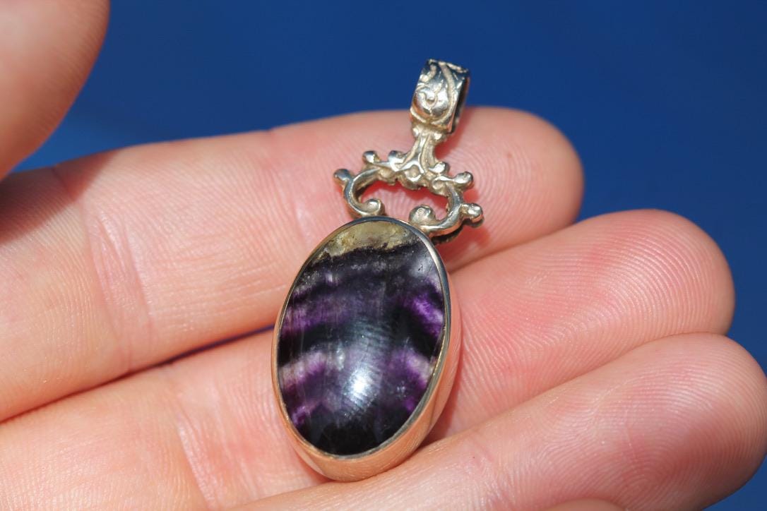 Vintage 9ct Gold Blue John Pendant | Derbyshire Fluorite | Edinburgh hallmarks