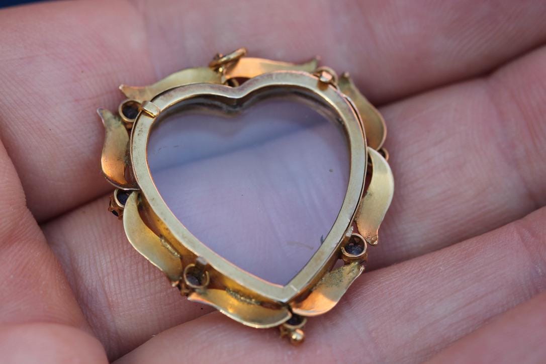 Vintage 9ct Gold Heart Pendant | Blue Paste Stones | Removable Glass Keepsake | c.1960