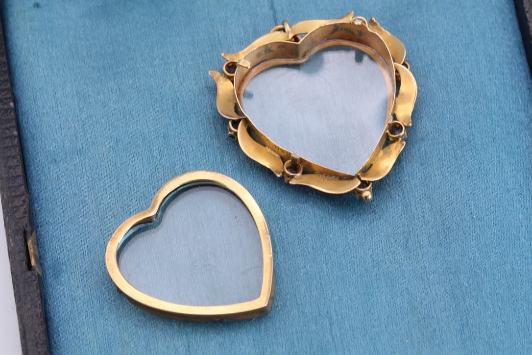 Vintage 9ct Gold Heart Pendant | Blue Paste Stones | Removable Glass Keepsake | c.1960