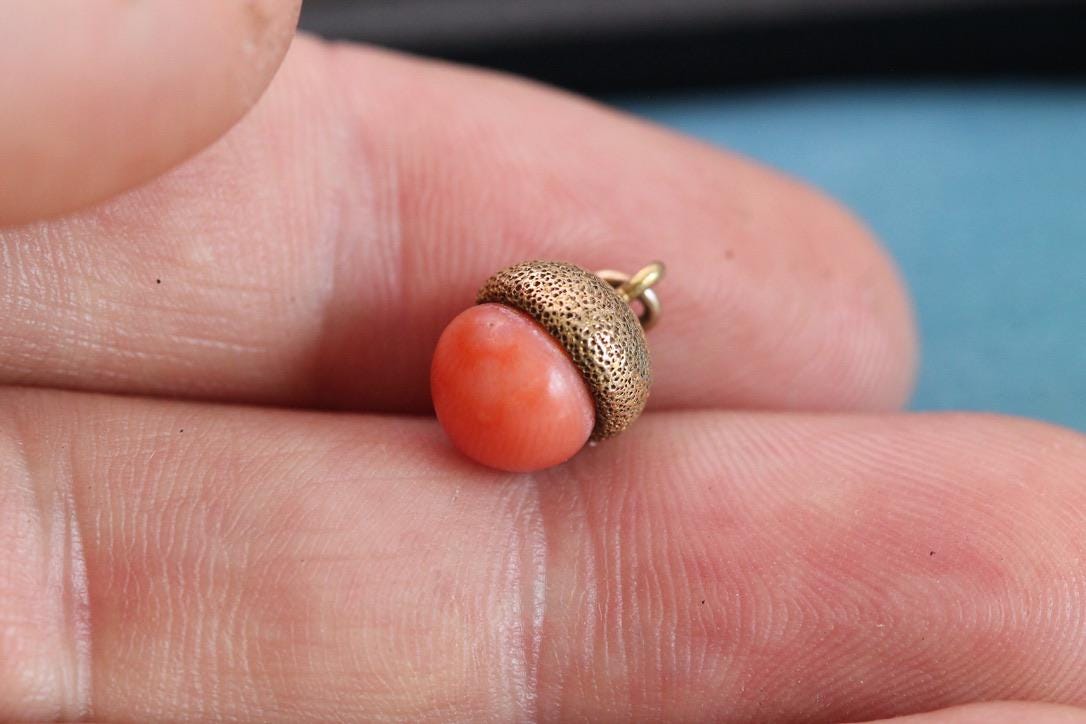 Antique 15ct Gold Acorn Charm | Polished Coral | Victorian