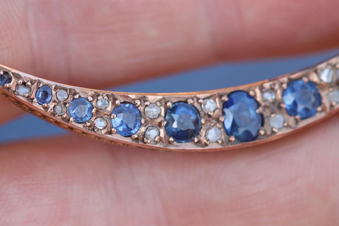 Edwardian 15ct Gold Crescent Brooch | Old Cut Sapphires & Diamonds | 1.02cts
