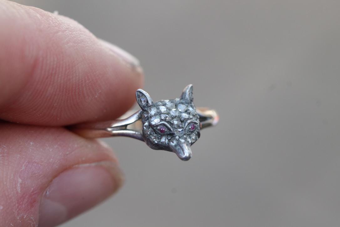 Victorian 9ct Gold Fox Head Ring | Silver Fox | Rose Cut Diamonds & Ruby Eyes