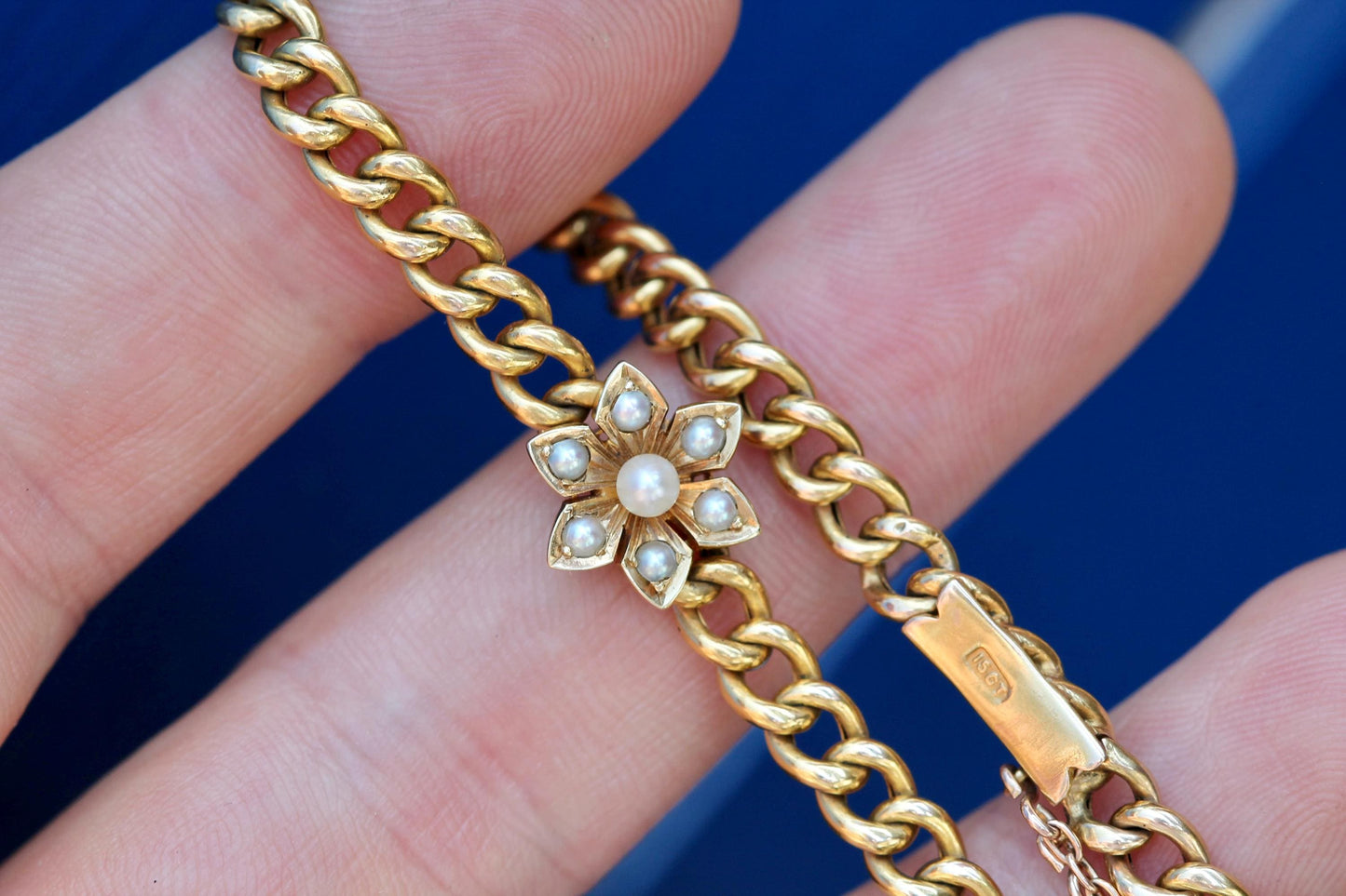 Antique-Edwardian-15ct-Gold-Curb-Link-Bracelet-|-Pearl-Flower-Centrepiece-|-6.75"
