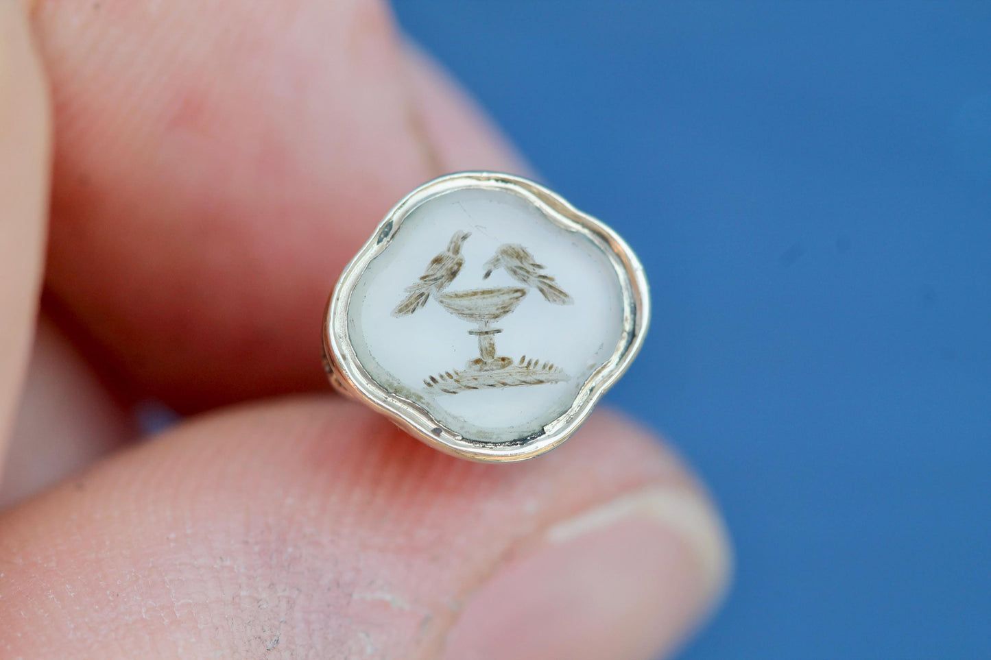 Antique 9ct Gold Cased Chalcedony Intaglio Fob Seal | Victorian Gold Watch Fob | Lovebirds Seal Pendant