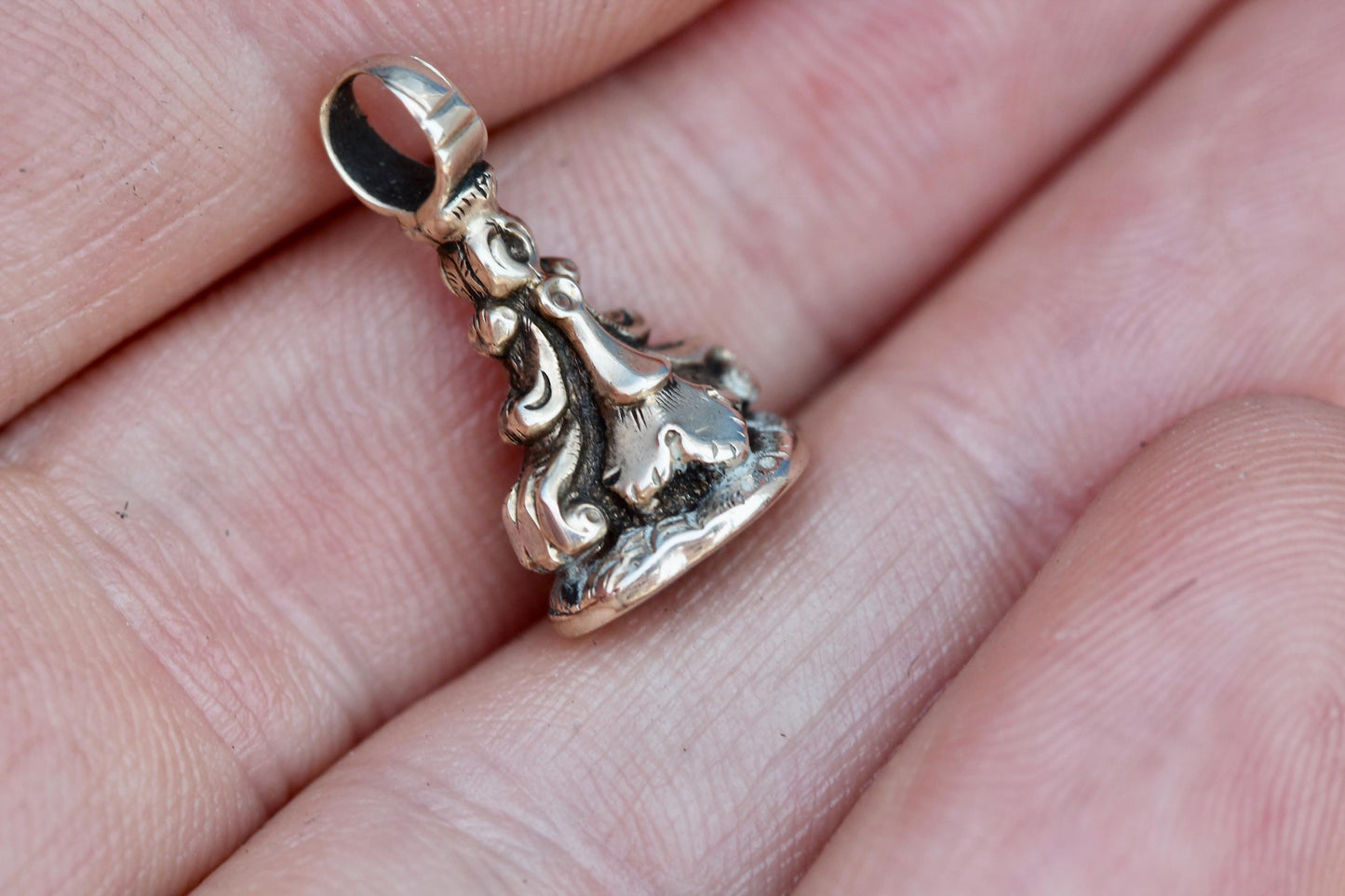 Antique 9ct Gold Cased Chalcedony Intaglio Fob Seal | Victorian Gold Watch Fob | Lovebirds Seal Pendant
