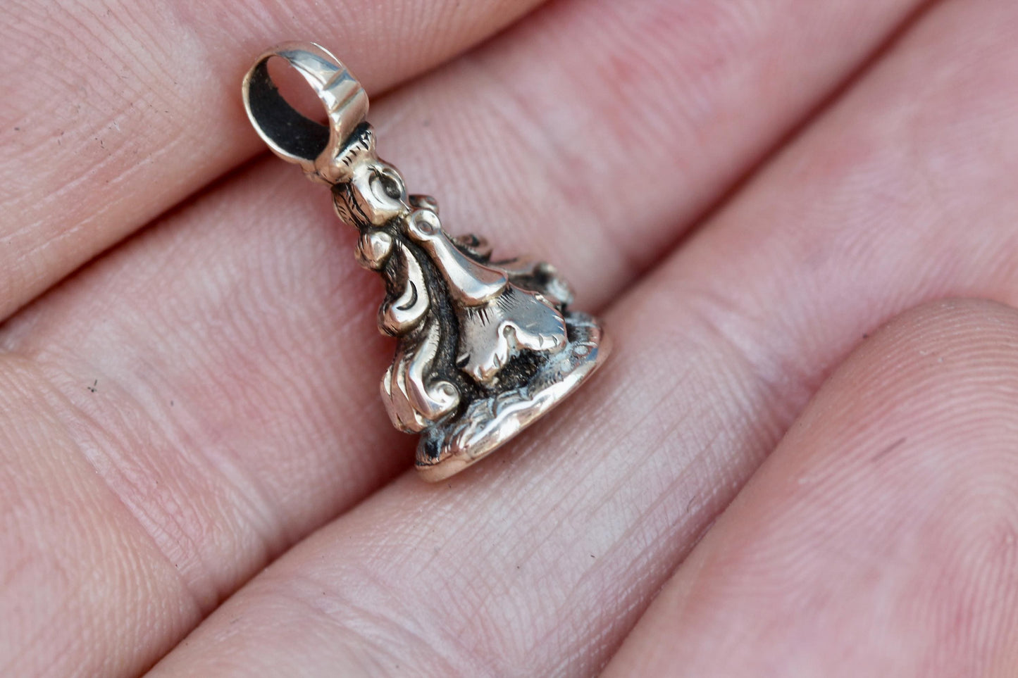 Antique 9ct Gold Cased Chalcedony Intaglio Fob Seal | Victorian Gold Watch Fob | Lovebirds Seal Pendant