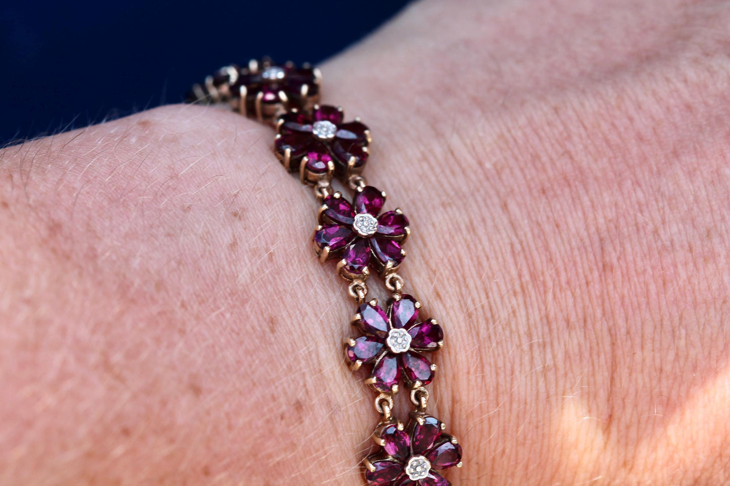 Vintage 9ct Gold Garnet Floral Bracelet | 15ct Natural Garnets | 20.1g
