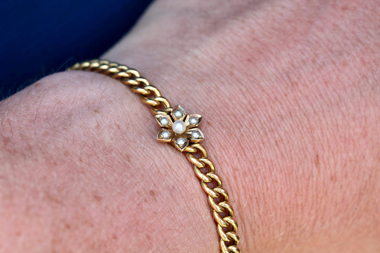 Antique Edwardian 15ct Gold Curb Link Bracelet | Pearl Flower Centrepiece | 6.75"