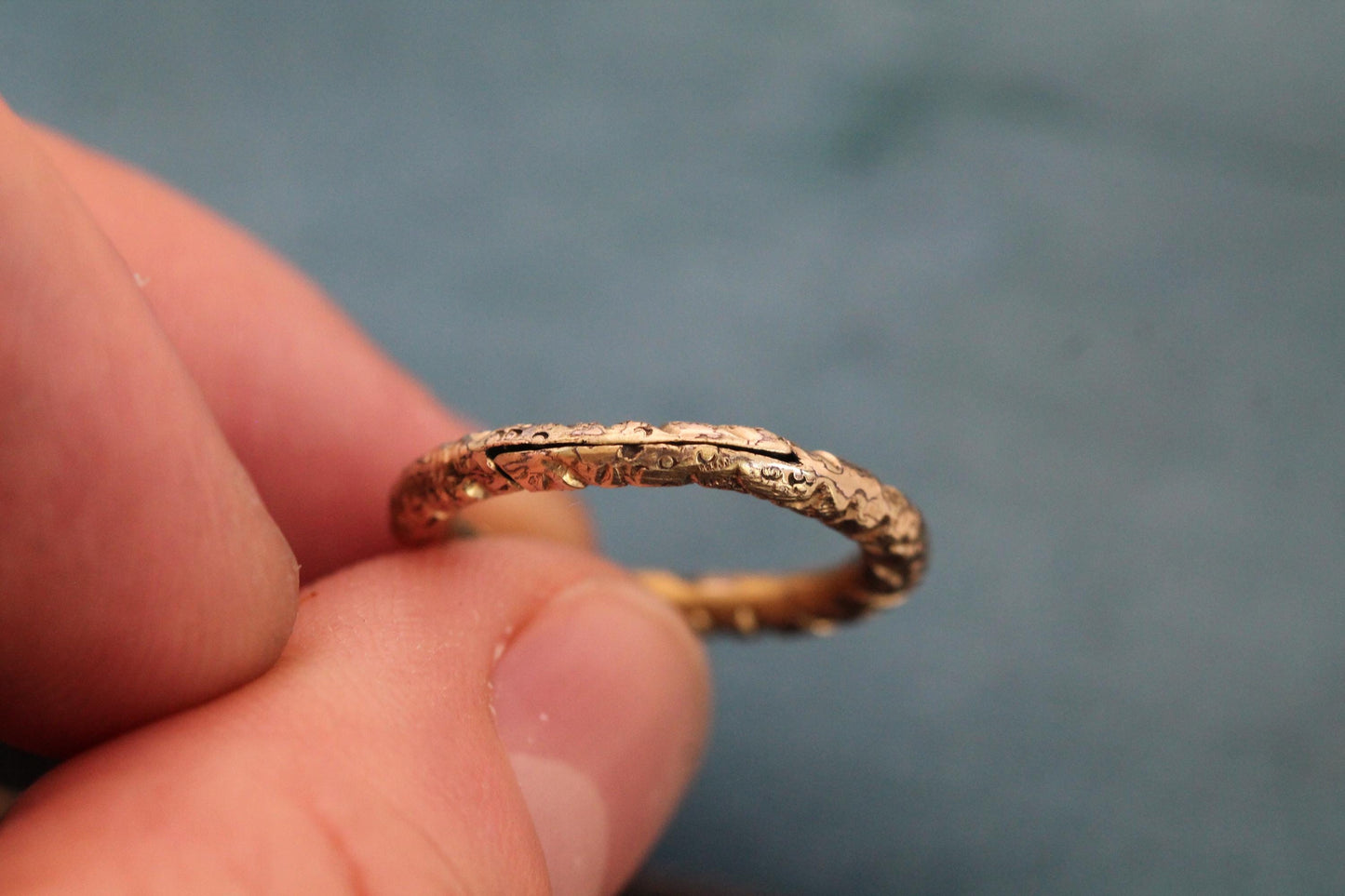 Antique Victorian Rolled Gold Split Ring Clasp | Chased Pendant Connector