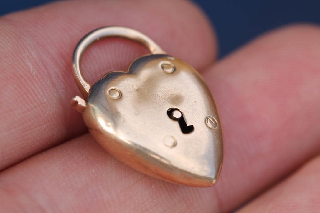Antique Victorian 15ct Gold Heart Padlock Clasp | c.1890