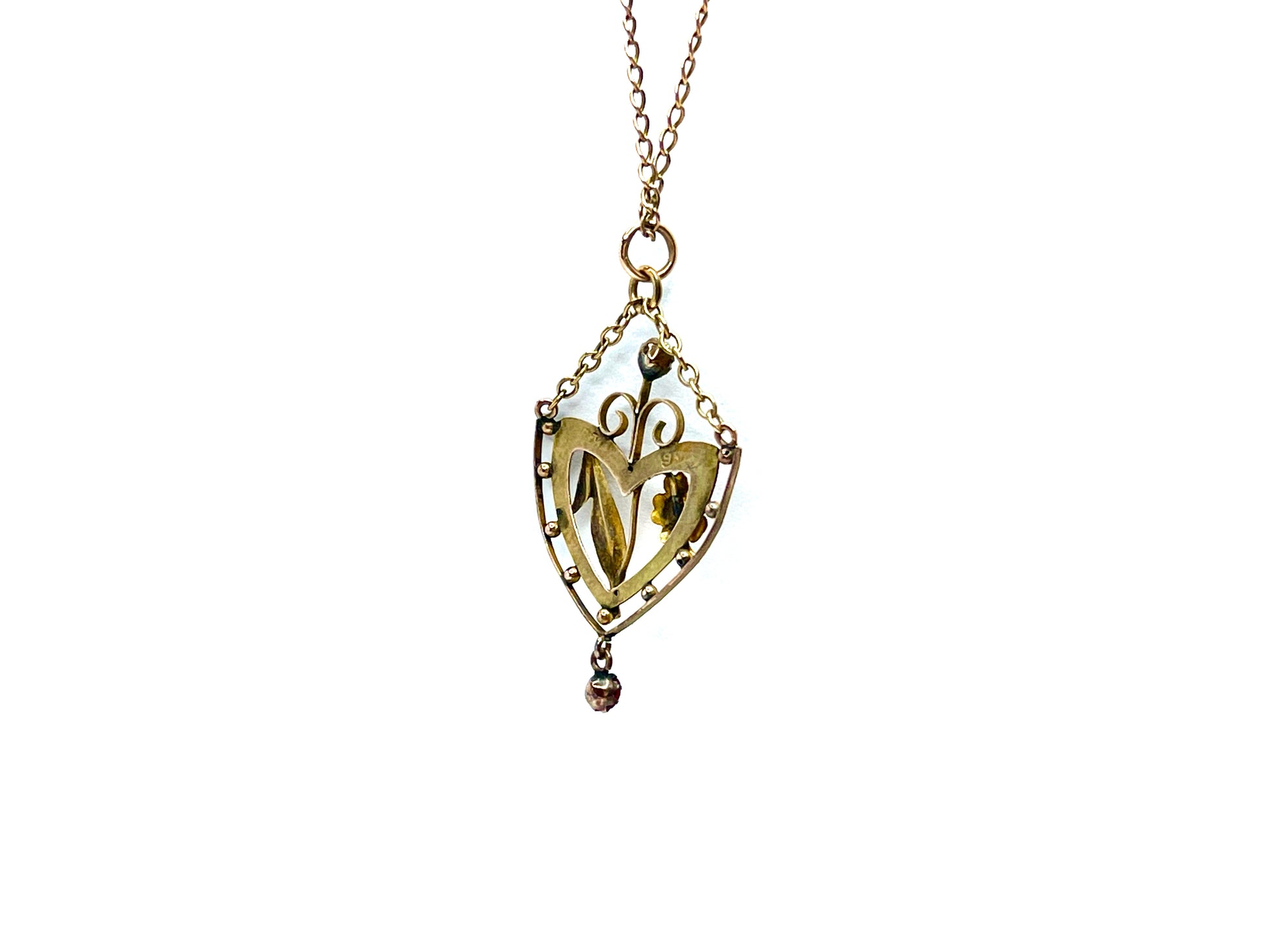 edwardian-9ct-gold-necklace-with-pendant