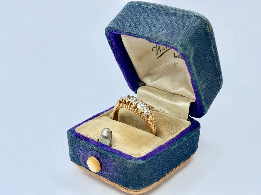 18ct-antique-gold-victorian-diamond-ring
