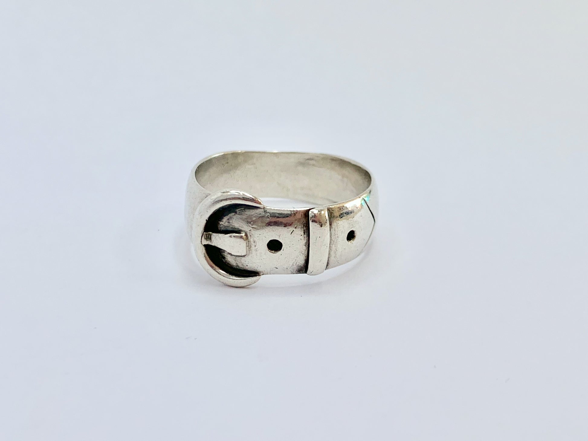edwardian-silver-buckle-ring