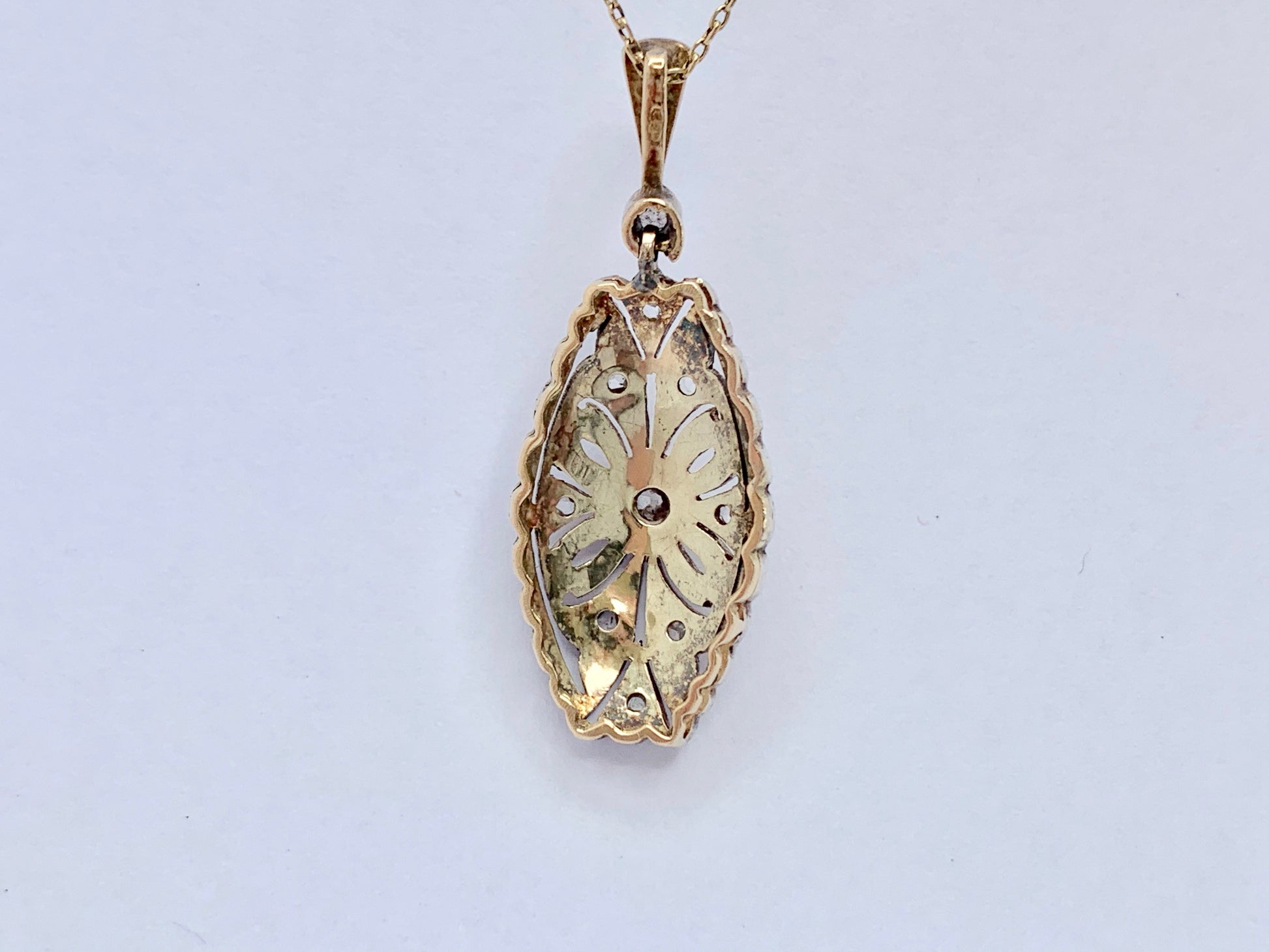 antique-art-deco-14ct-gold-platinum-and-diamond-necklace