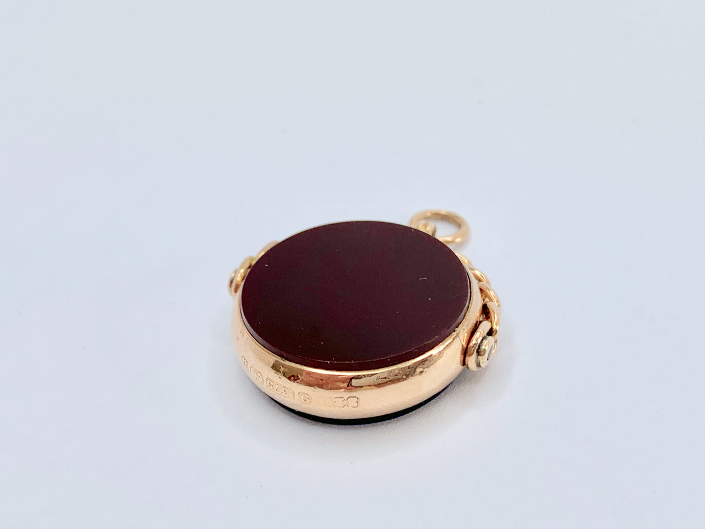 victorian-gold-bloodstone-spinner-fob
