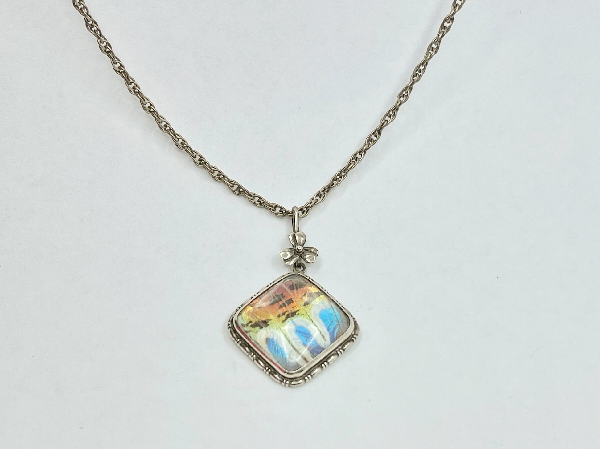 art-deco-silver-butterfly-wing-necklace