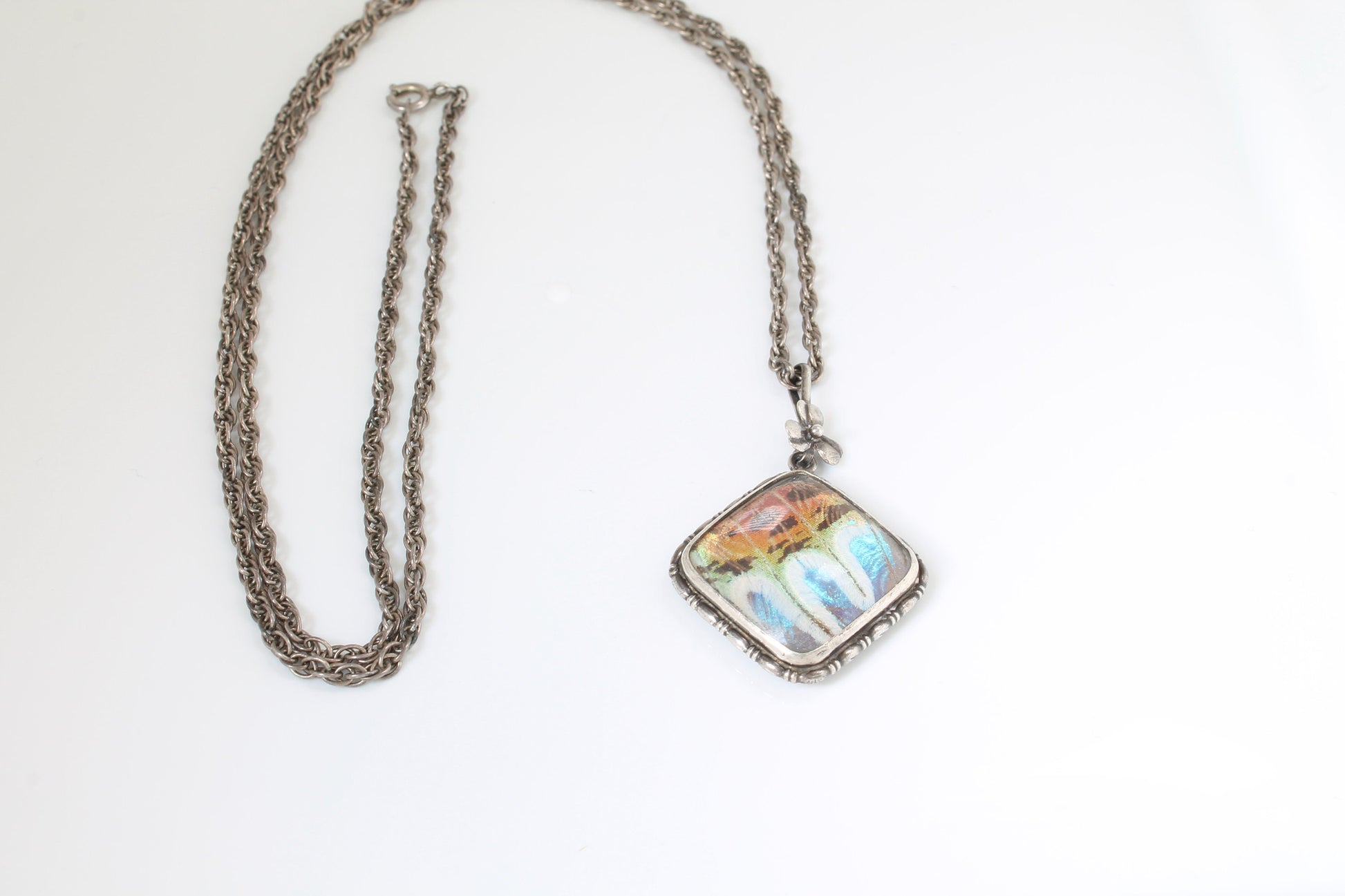 art-deco-silver-butterfly-wing-necklace