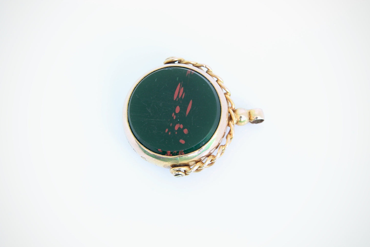 9ct-gold-bloodstone-spinner-fob-1925