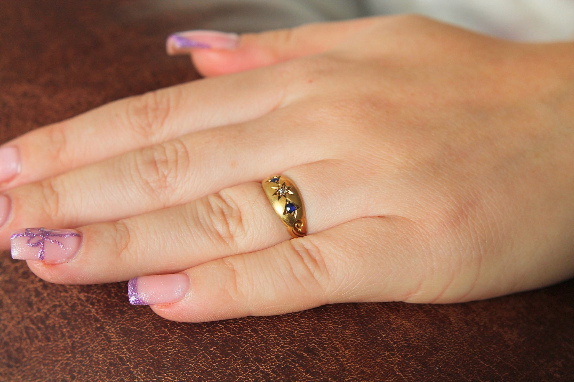 antique-victorian-18ct-gold-diamond-sapphire-gypsy-ring-1899