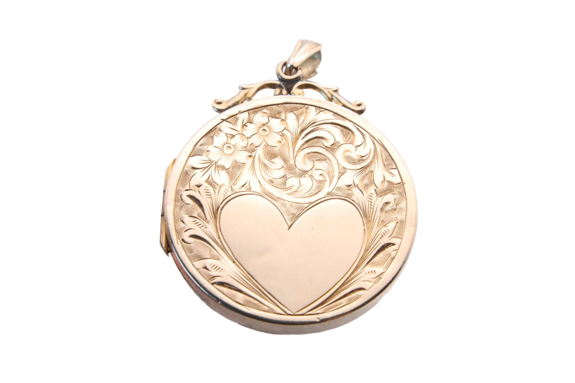antique-edwardian-9ct-gold-back-front-heart-engraved-locket