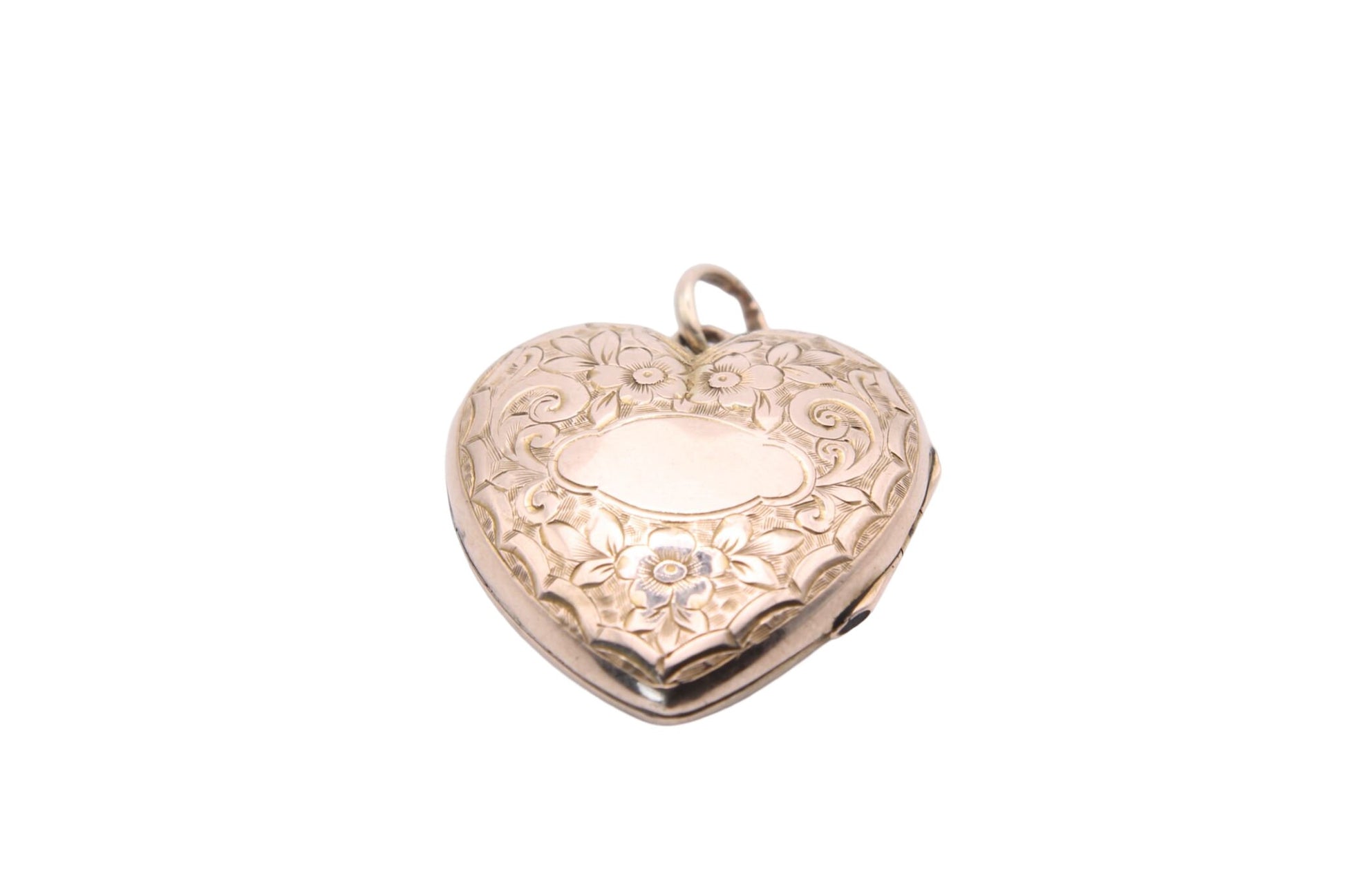 large-antique-9ct-gold-decorative-forget-me-not-heart-locket