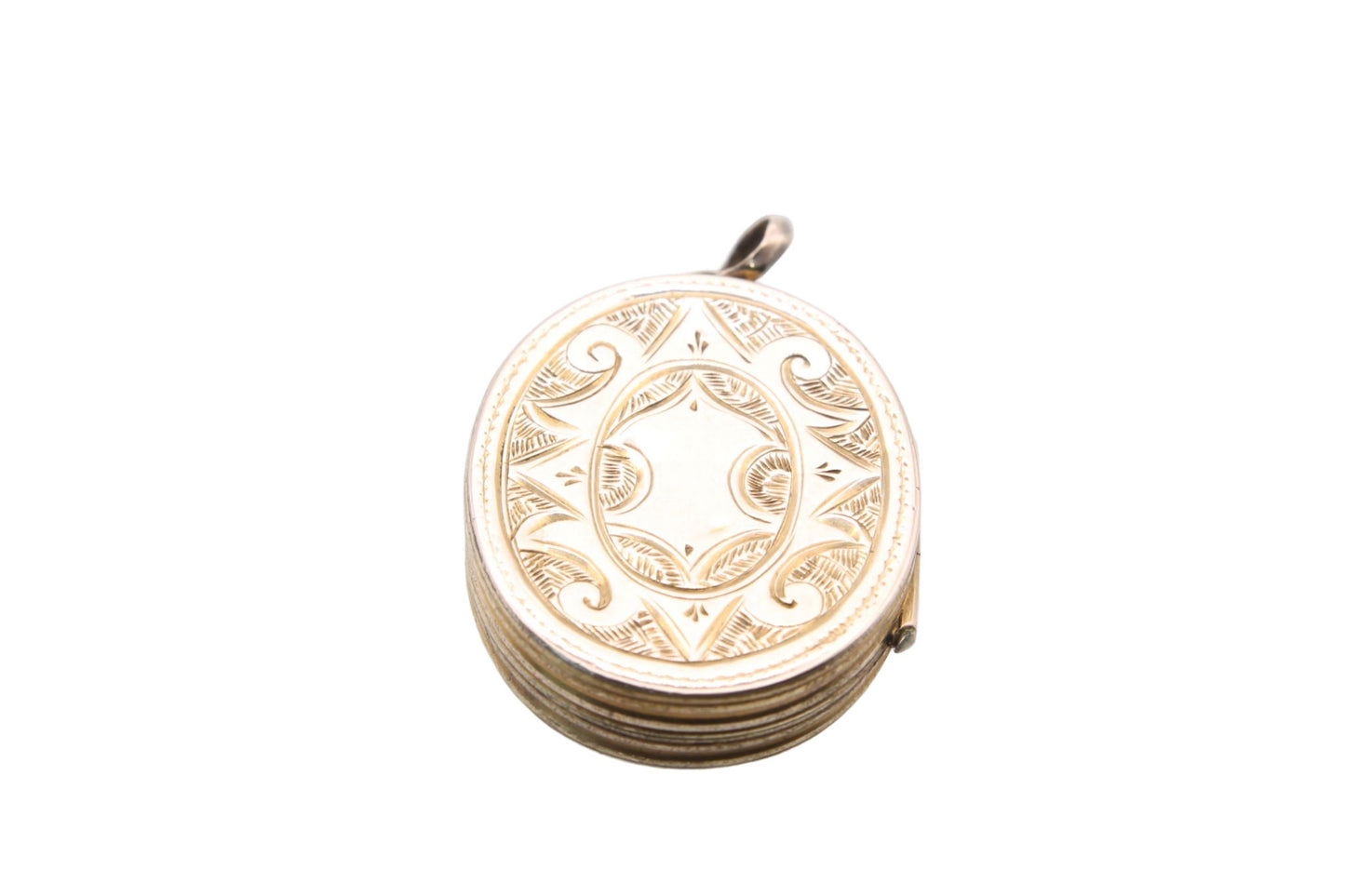 antique-victorian-9ct-gold-back-front-foliate-engraved-locket