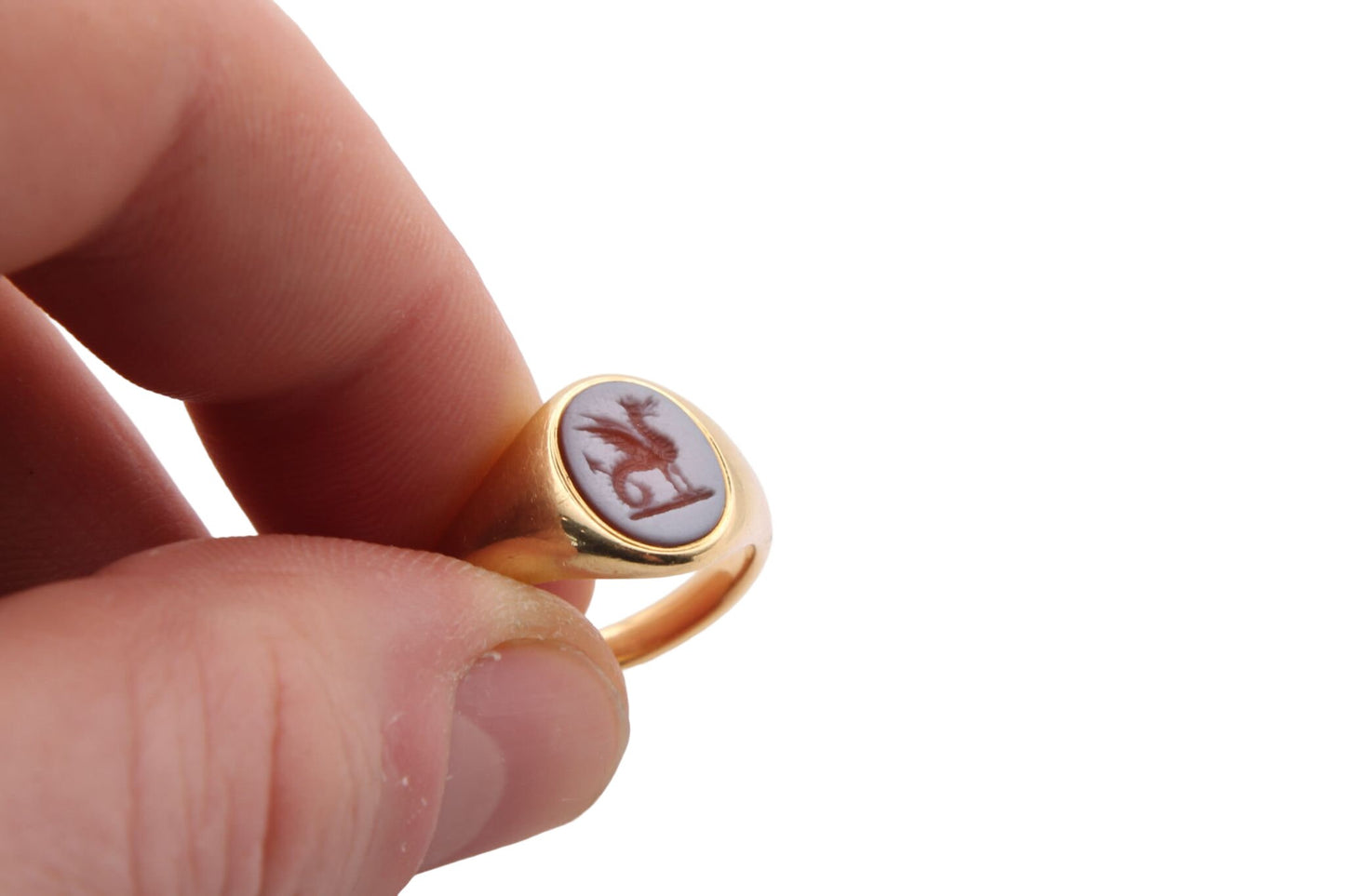antique-18ct-gold-intaglio-signet-ring-dragon-crest-1928