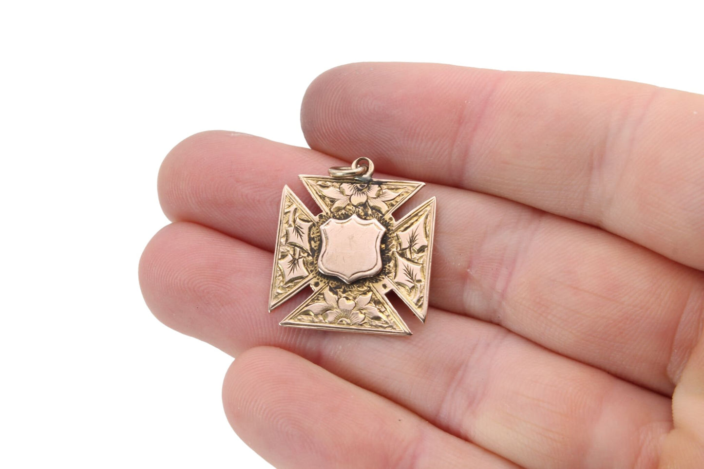 antique-edwardian-9ct-gold-pendant