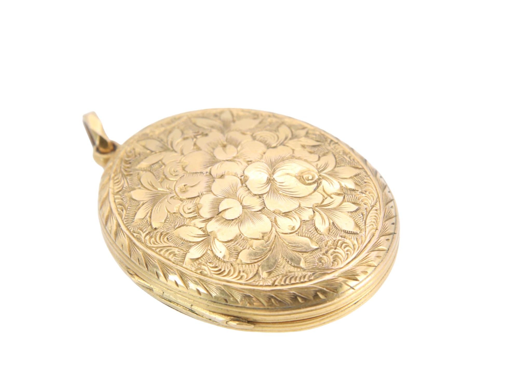 antique-victorian-9ct-gold-back-front-forget-me-not-decorative-locket