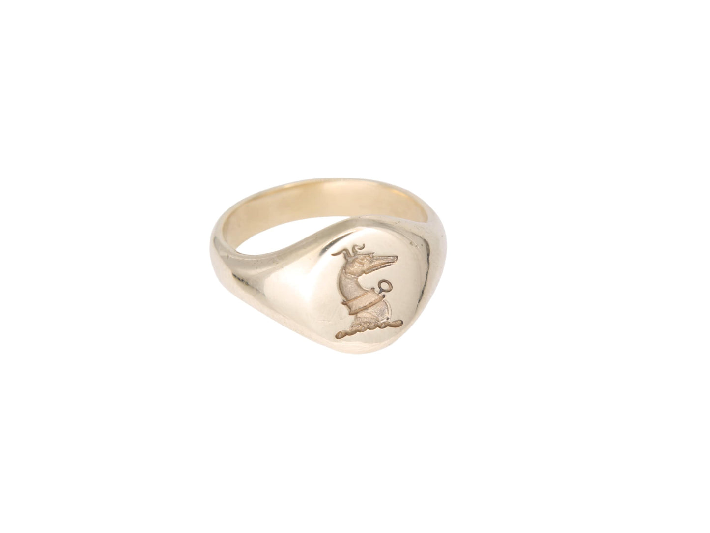 vintage-9ct-yellow-gold-greyhound-crest-intaglio-signet-ring