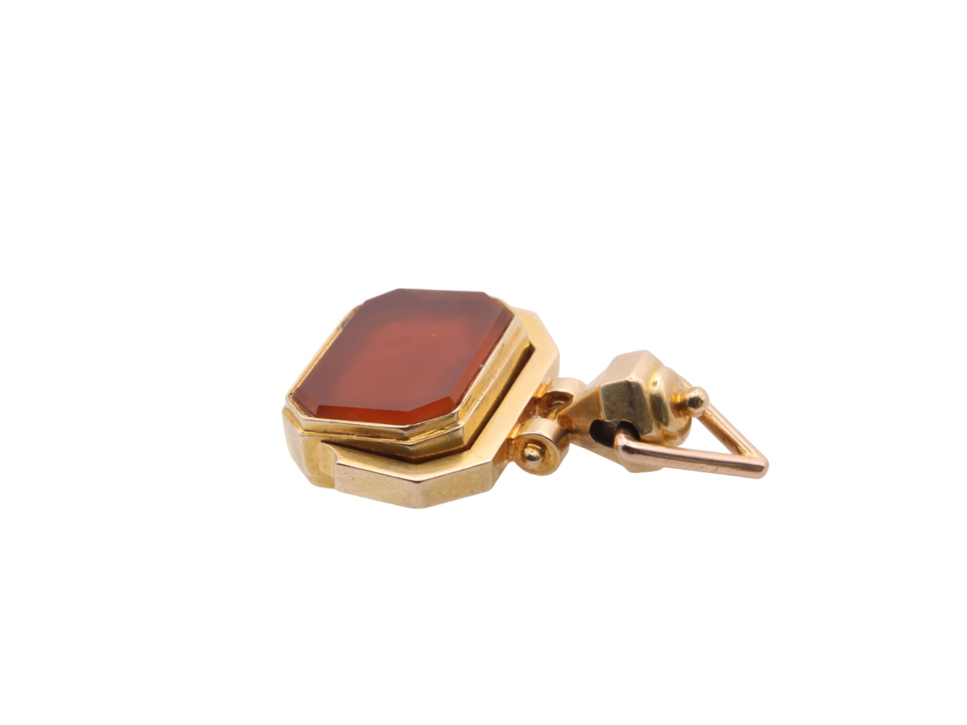 Antique-18ct-Gold-Horse-Scene-Carnelian-Spinner-Pendant
