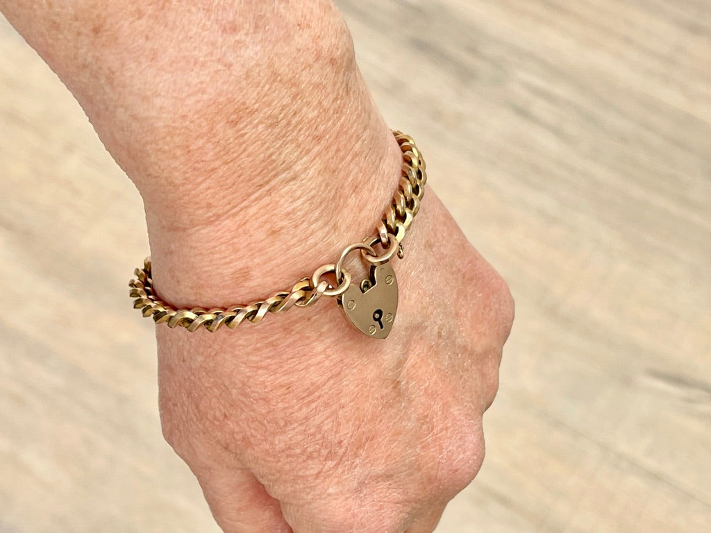 antique-victorian-9ct-gold-gate-bracelet